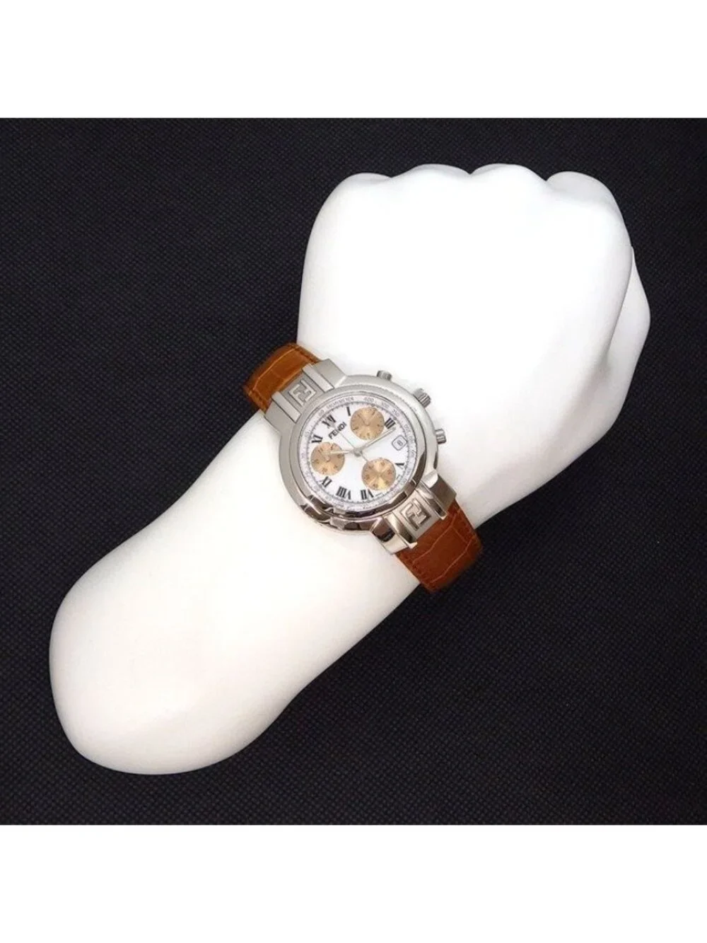 Fendi Watch Orologi White Dial Date Chronograph Tachymeter Small Seconds